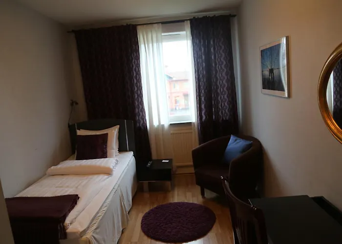 Vingaker Hotell